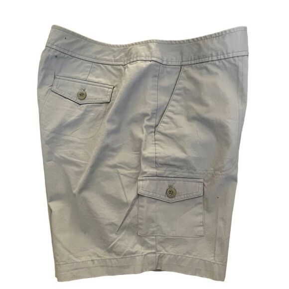 Izod ~ Lt Grey Womens Shorts ~ size 14 - Picture 3 of 12